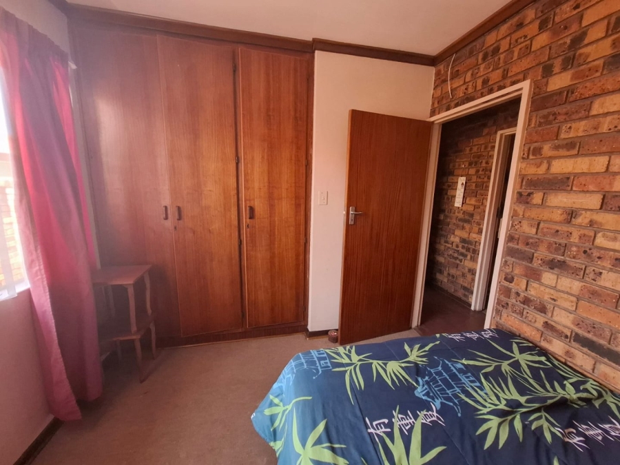 2 Bedroom Property for Sale in Hospitaalpark Free State